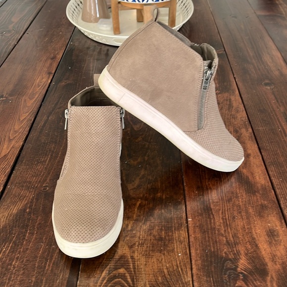 Time and Tru Shoes - Wedge Sneakers